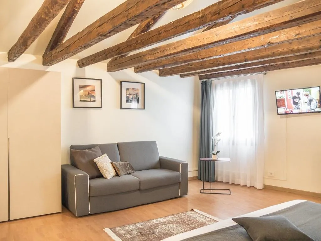 Room, Grand Canal Suites, Venice