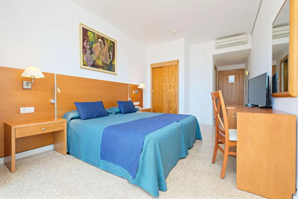 TWIN POOL VIEW Room, AzuLine Hotel S'Anfora & Fleming, Ibiza