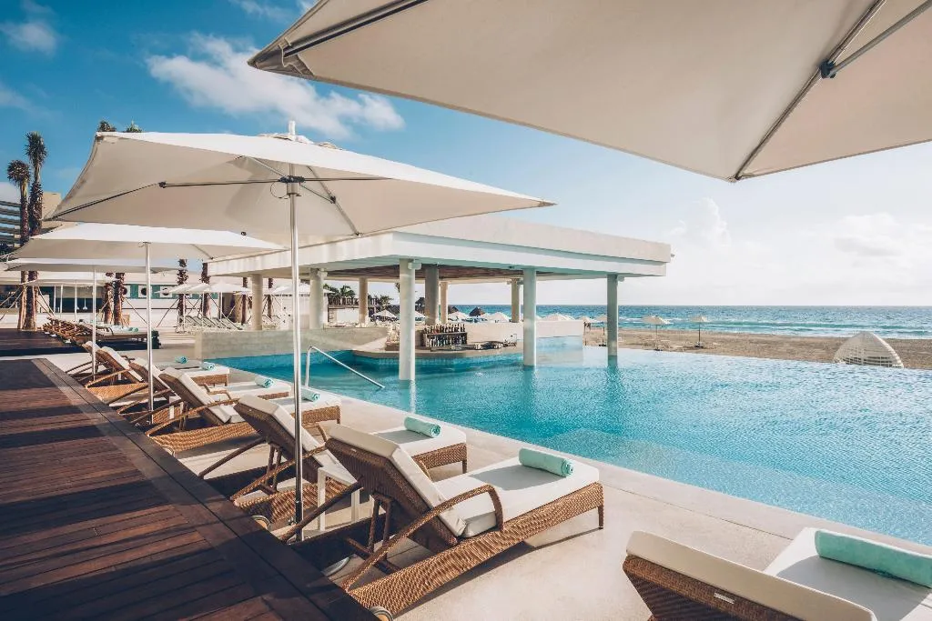 Pool, Iberostar Selection Coral Cancun All Inclusive, Cancun Area