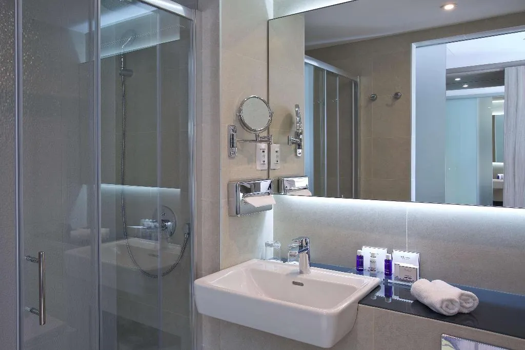 Room, Park Plaza Arena Pula, Istria