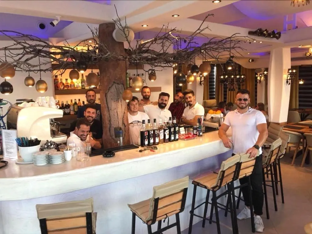 Bar, Villa Manos, Santorini