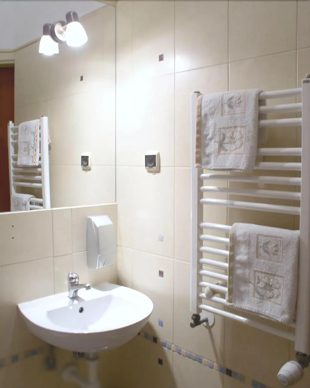 Room, Kadetus Hostel & Apartments, Krakow