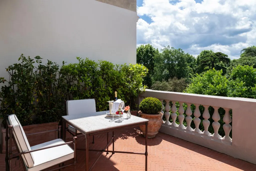 JUNIOR SUITE WITH TERRACE Room, Regency, Florence