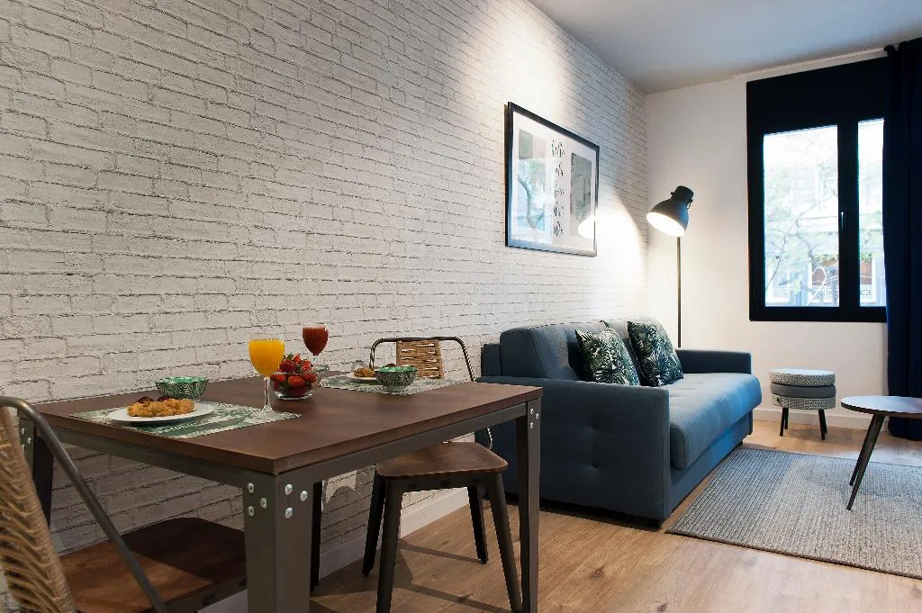 APARTMENT CAPACITY 4 ONE BEDROOM Room, MH Apartments Sant Pau, Barcelona