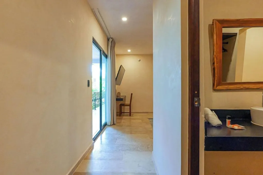 Room, Calea Tulum, Cancun Area