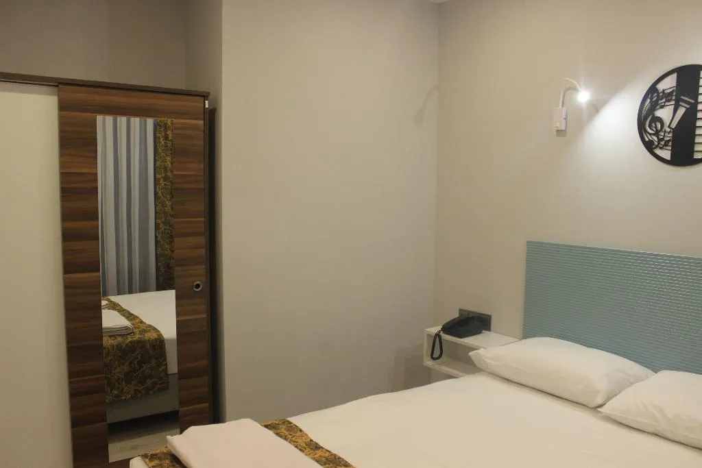 FAMILY ROOM DELUXE WITH BALCONY Room, Retro Star Suites, Antalya