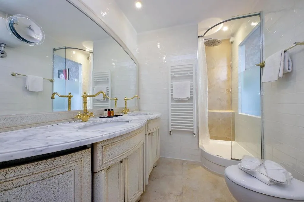 Room, Domus Monamì Luxury Suites, Rome