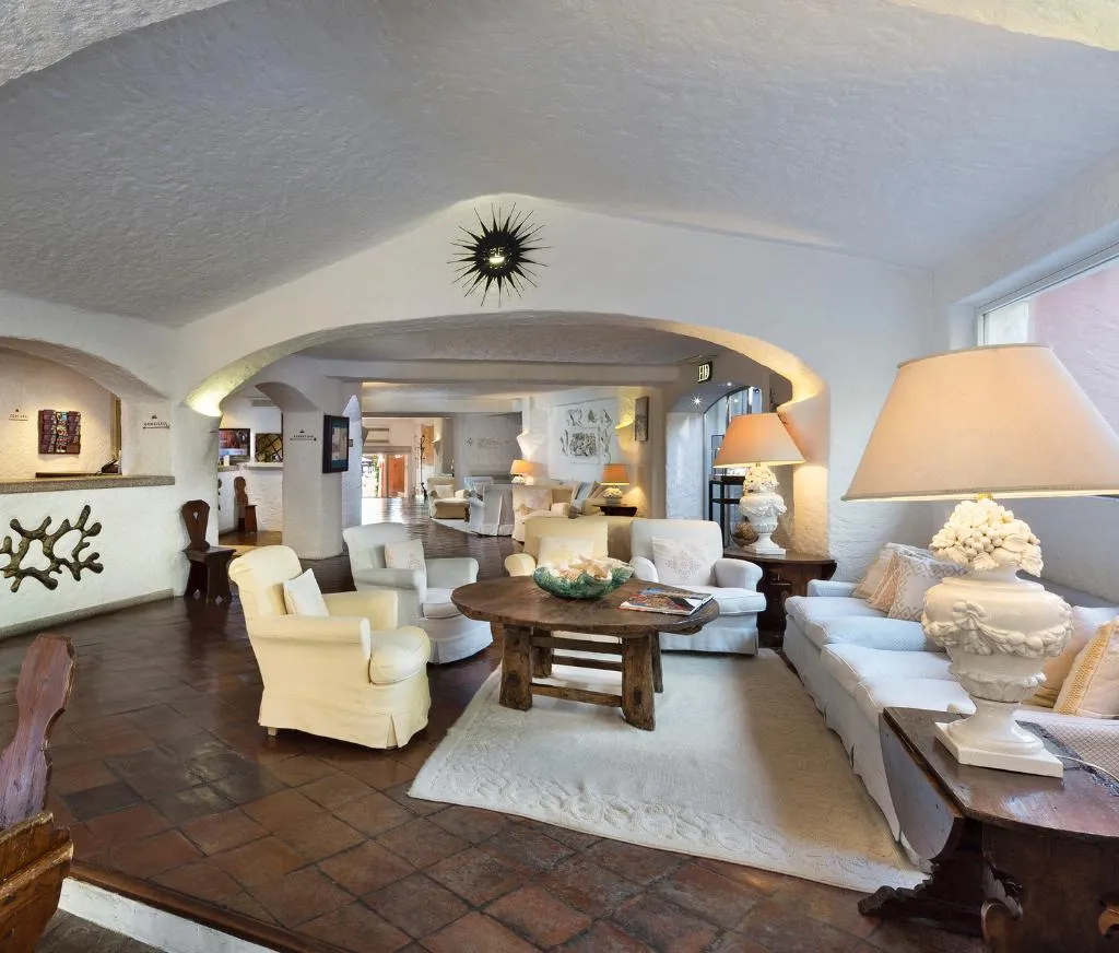 Lobby, Cervo, Olbia