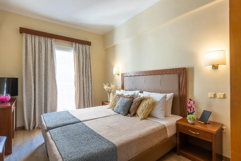 TWIN SUPERIOR Room, Marina  Athens Hotel, Athens