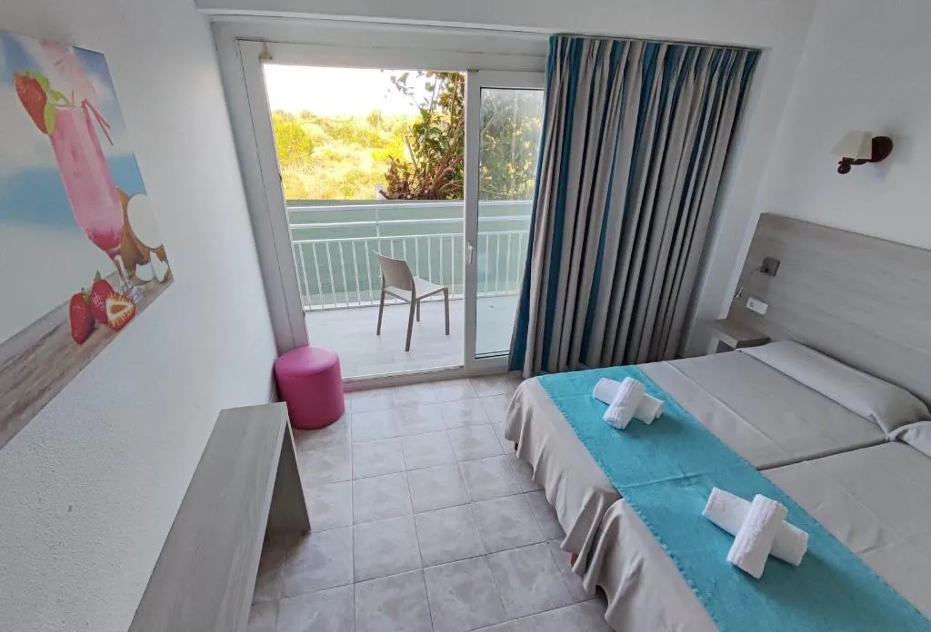 APARTMENT ECONOMY Room, Playa Moreia, Majorca