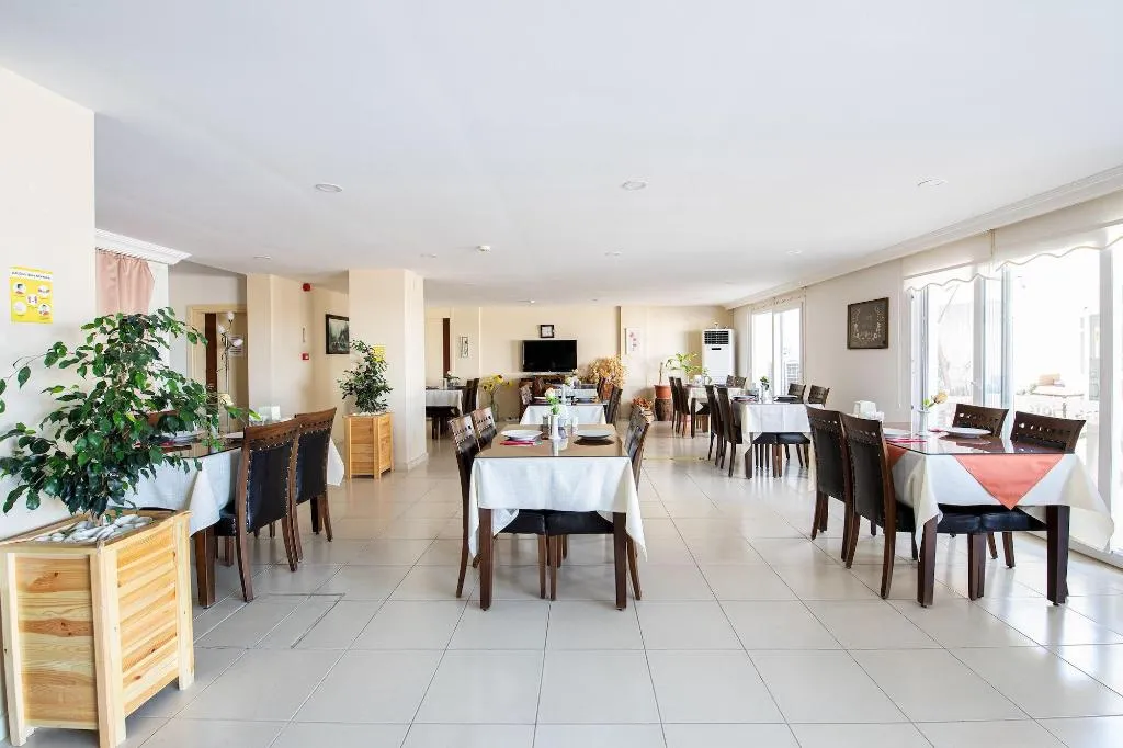 Restaurant, Twins Hotel, Izmir