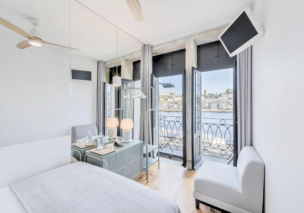 Room, Homey River Suites, Porto