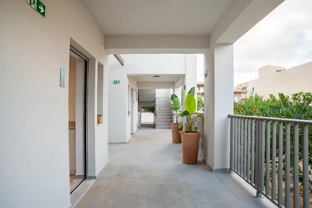 JUNIOR SUITE DELUXE WITH BALCONY Room, Melissa Apartments Malia, Crete