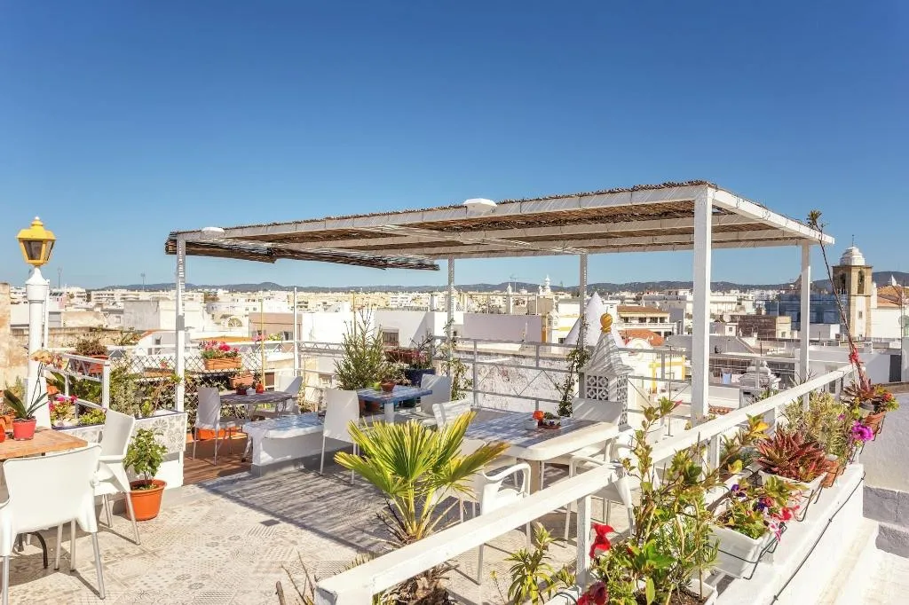 Terrace, Pension Bicuar, Algarve