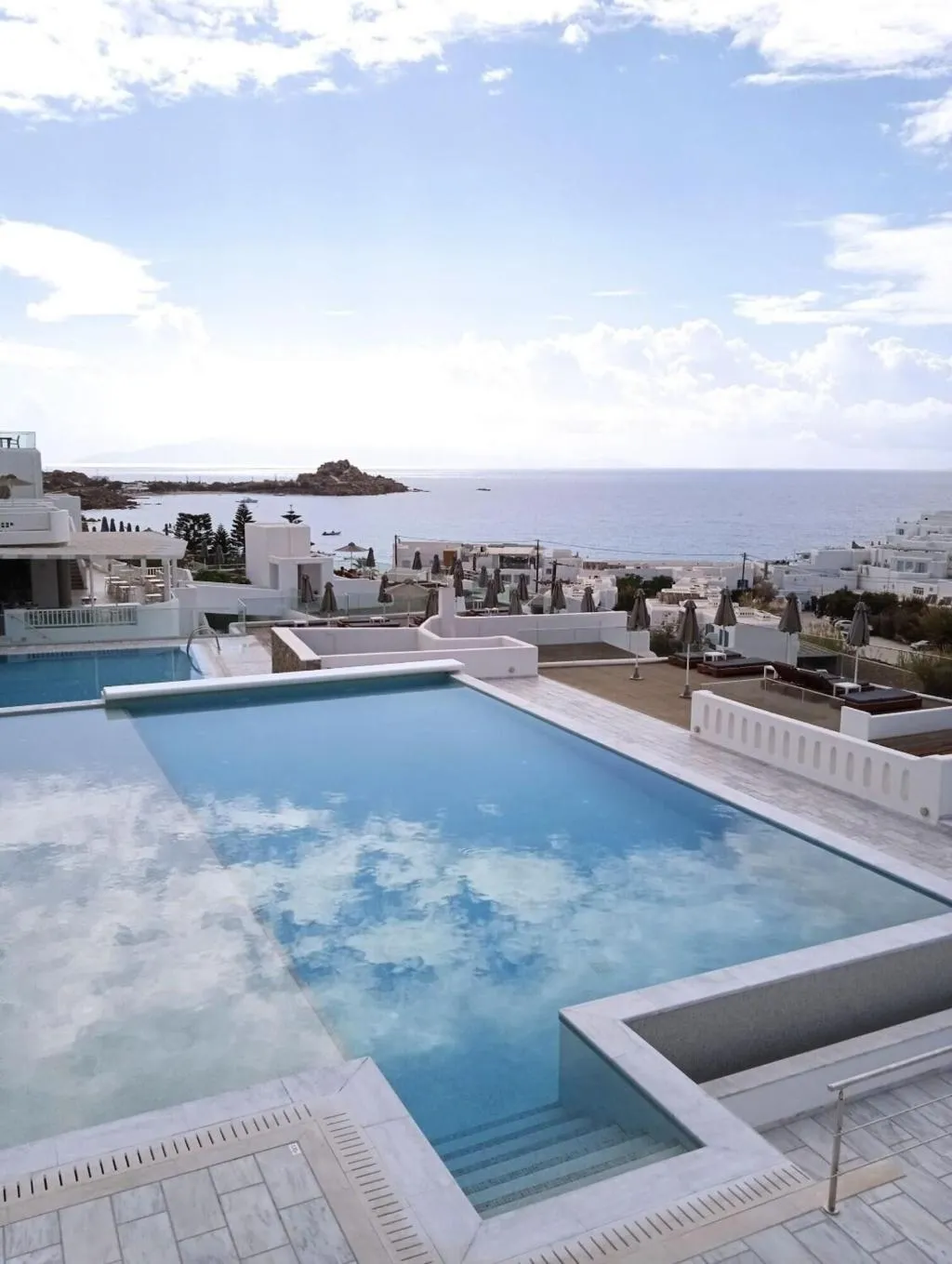 General view, The George Hotel, Mykonos