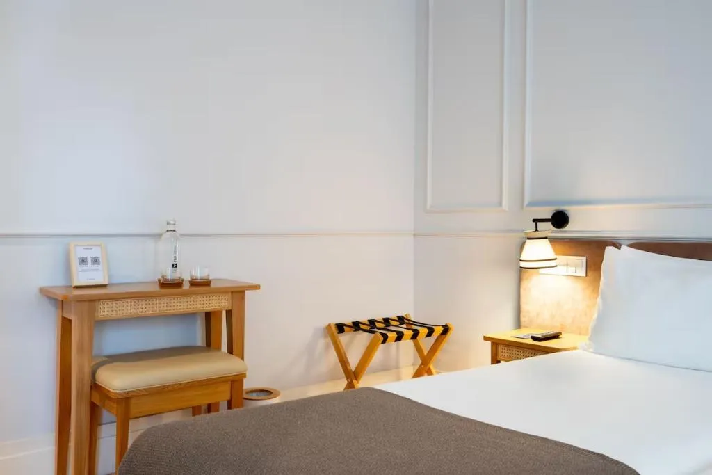 TWIN SUPERIOR Room, Memoria Porto Flh Hotels, Porto