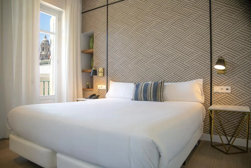 APARTMENT SUPERIOR CAPACITY 3 Room, Teatro Romano 4 & 5, Costa Del Sol
