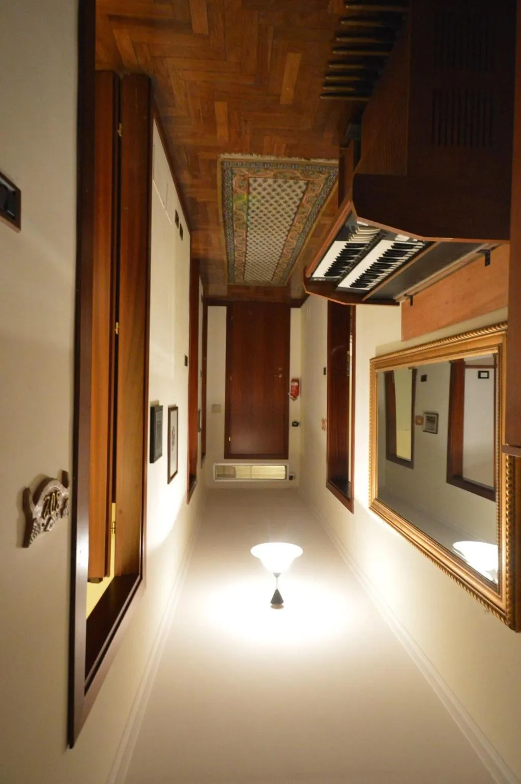 Lobby, Alexis, Rome