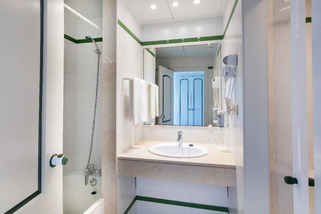 Double or Twin SEA VIEW Room, Valentin Son Bou, Menorca