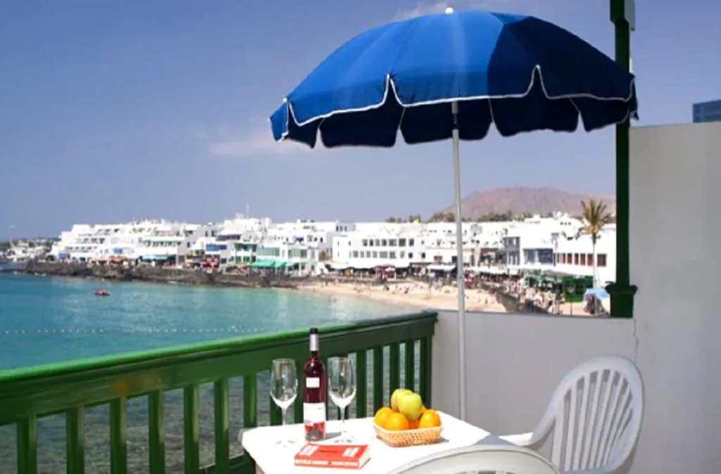 Terrace, Ereza Apartamentos La Avenida, Lanzarote