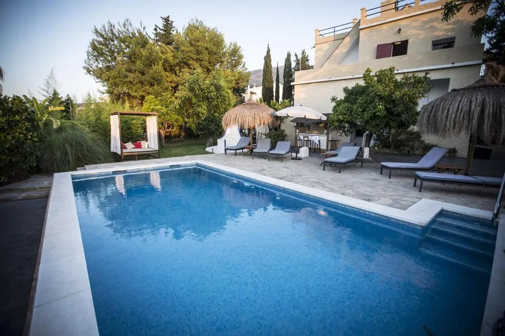 Sports and Entertainment, Casa De Orange, Costa Del Sol