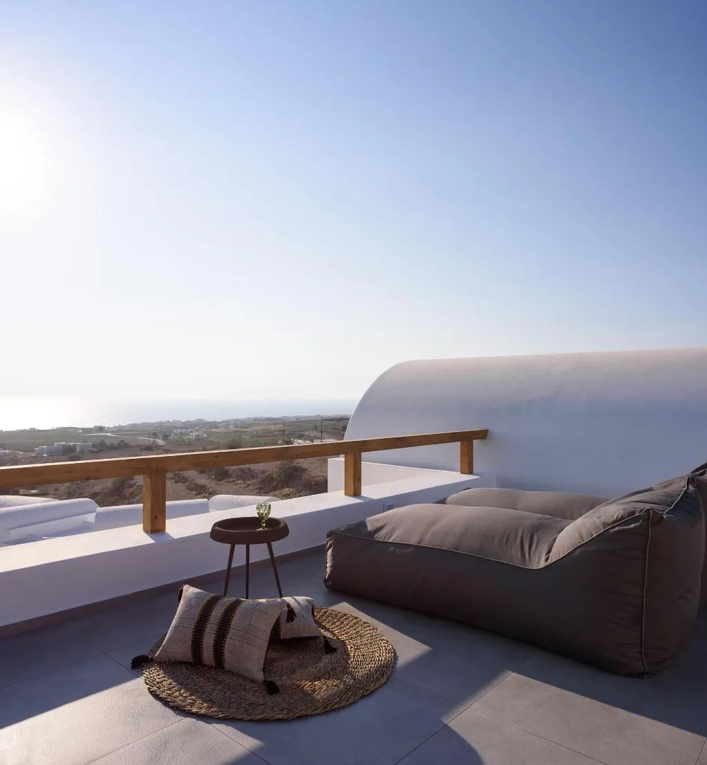 Terrace, Este Luxury Suites, Santorini