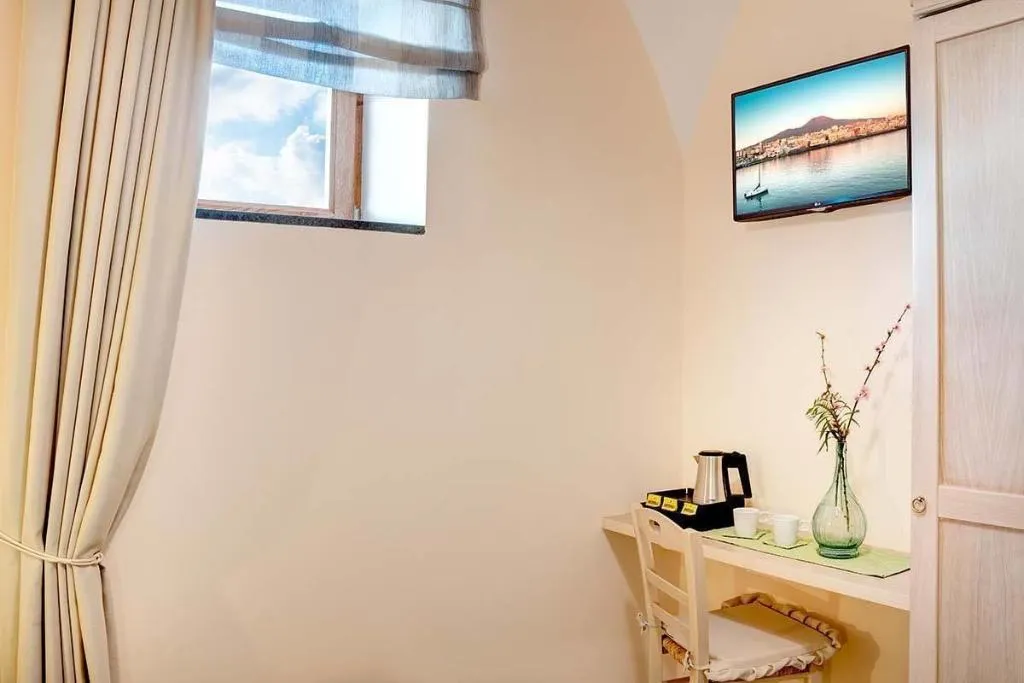 Room, Casa Nannina, Naples