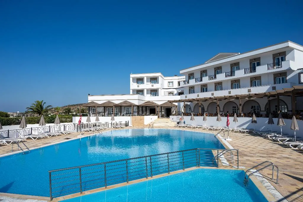Pool, Mare Village, Crete