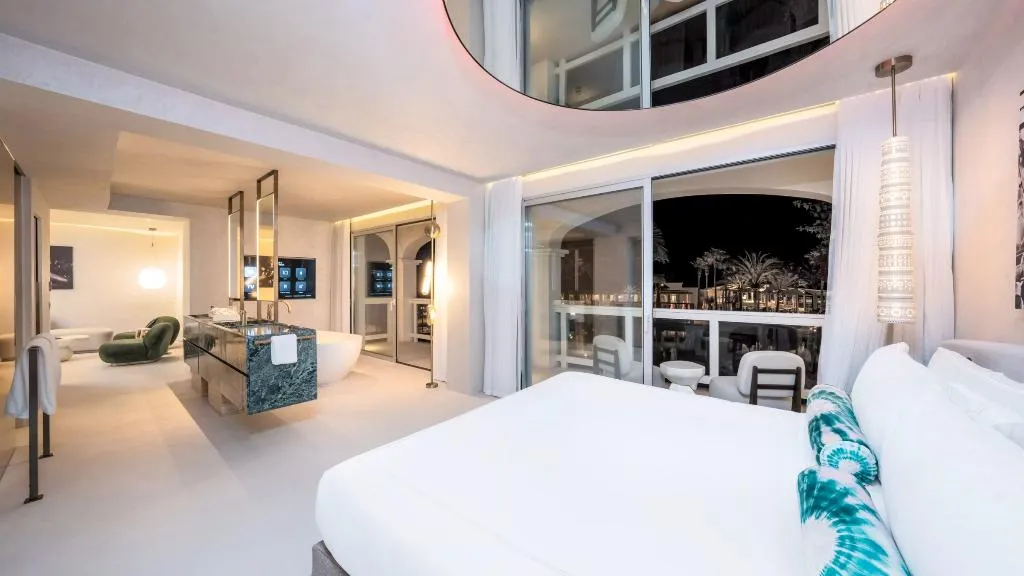 SUITE POOL VIEW Room, Destino Five Ibiza 5 Grand Luxe Resort, Ibiza