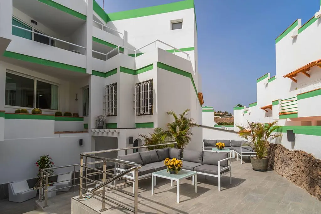 Terrace, Aparthotel Esquinzo Y Monte del Mar, Fuerteventura