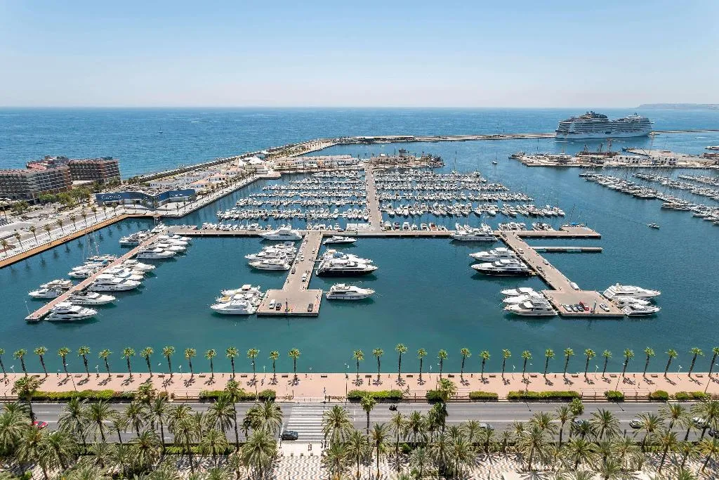 DOUBLE WITH VIEWS Room, Hotel Alicante Gran Sol Affiliated by Melia, Costa Blanca