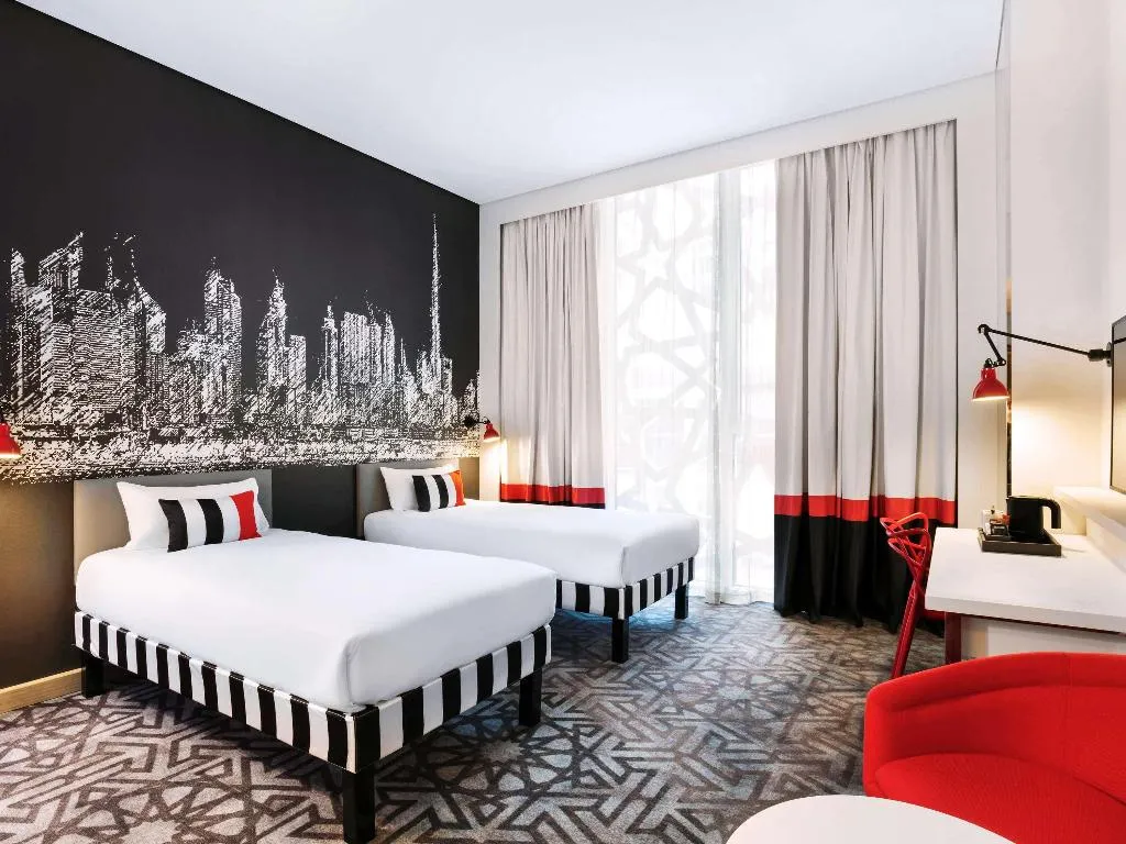 SINGLE KING SIZE BED Room, Ibis Styles Dubai Airport, Dubai