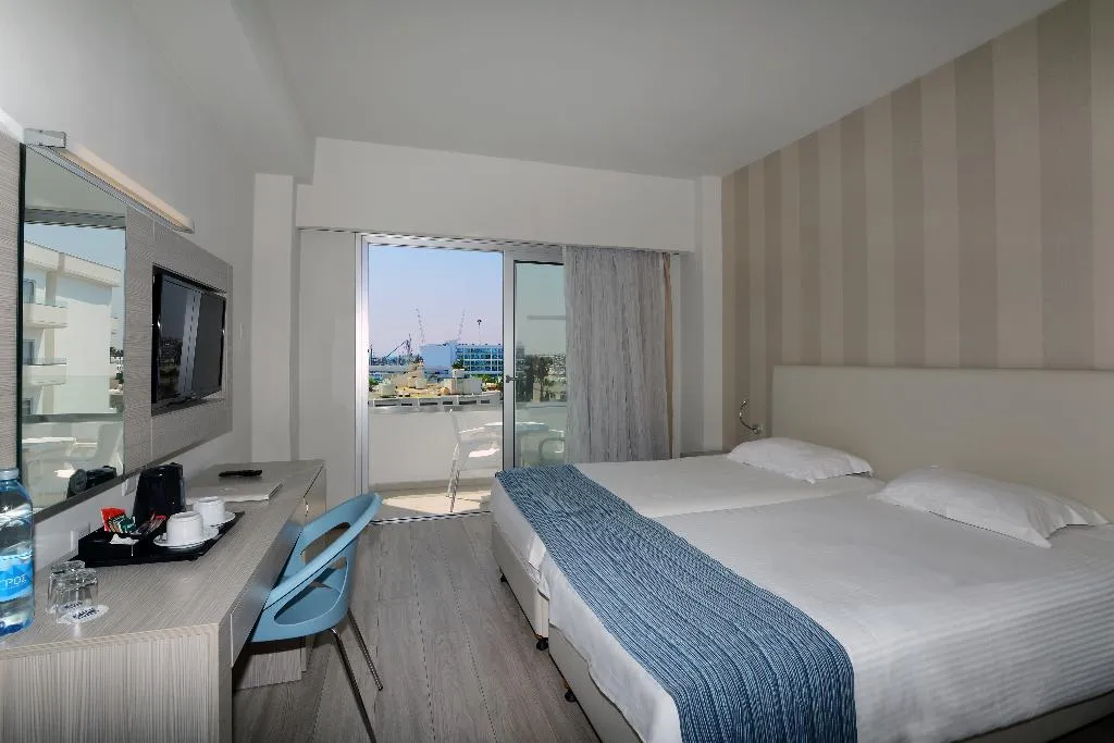 Double or Twin DELUXE SEA VIEW Room, Nestor, Cyprus