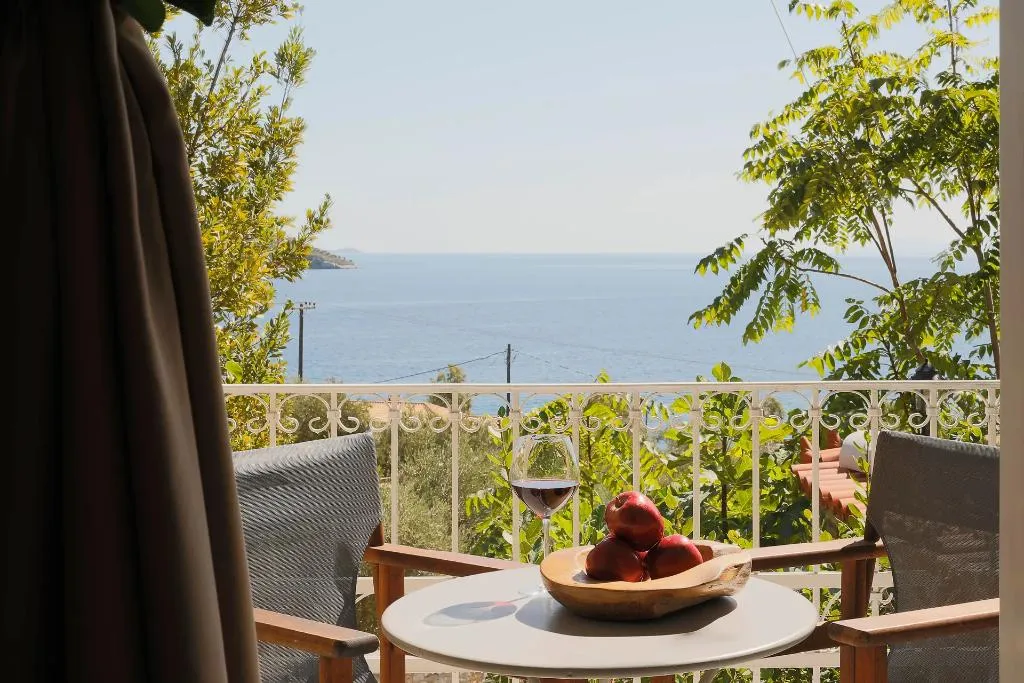 Double or Twin SEA VIEW Room, Irida Aegean View, Skiathos