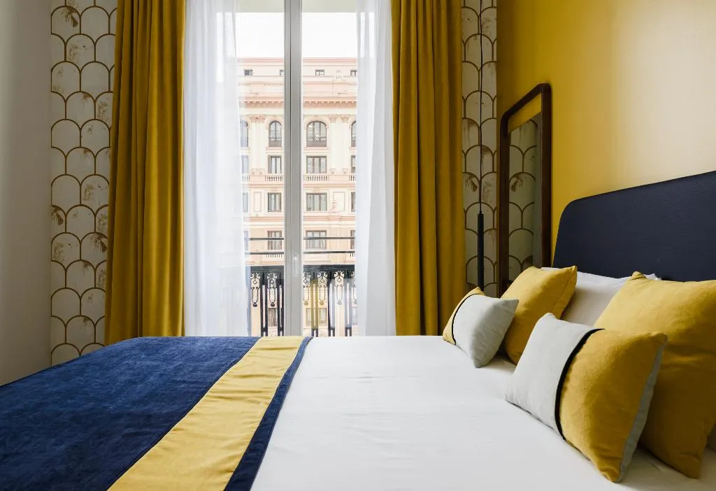 APARTMENT CAPACITY 4 ONE BEDROOM Room, Smartrental Collection Gran Vía Centric, Madrid