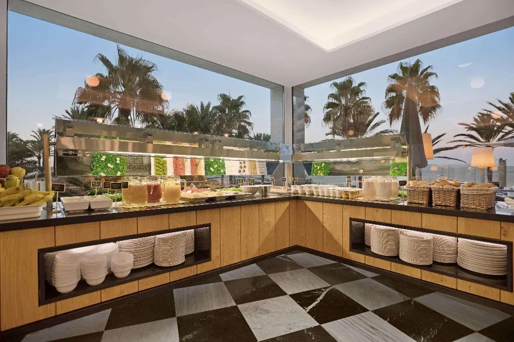 Restaurant, Pure Salt Garonda, Majorca