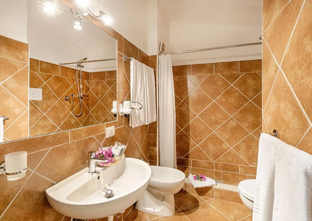 DOUBLE SINGLE USE SUPERIOR Room, Colonna Hotel du Golf, Olbia