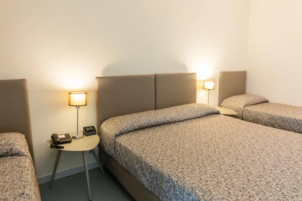 QUADRUPLE STANDARD Room, Athenaeum Palermo, Palermo