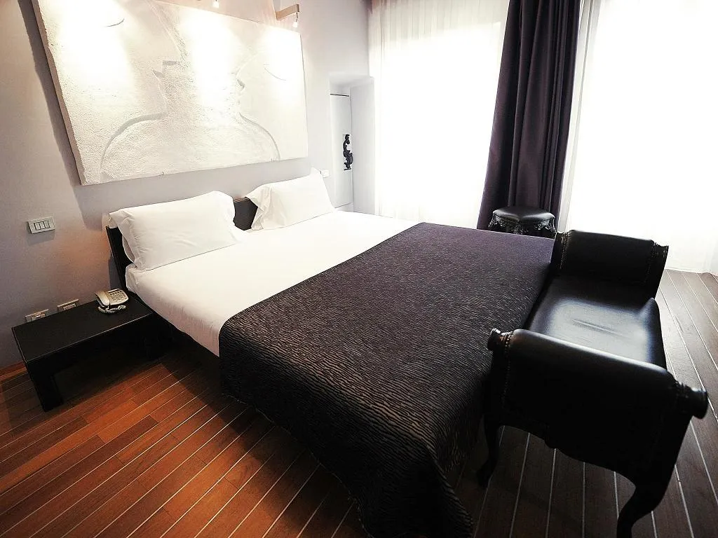 JUNIOR SUITE STANDARD Room, Borghese Palace Art Hotel, Florence