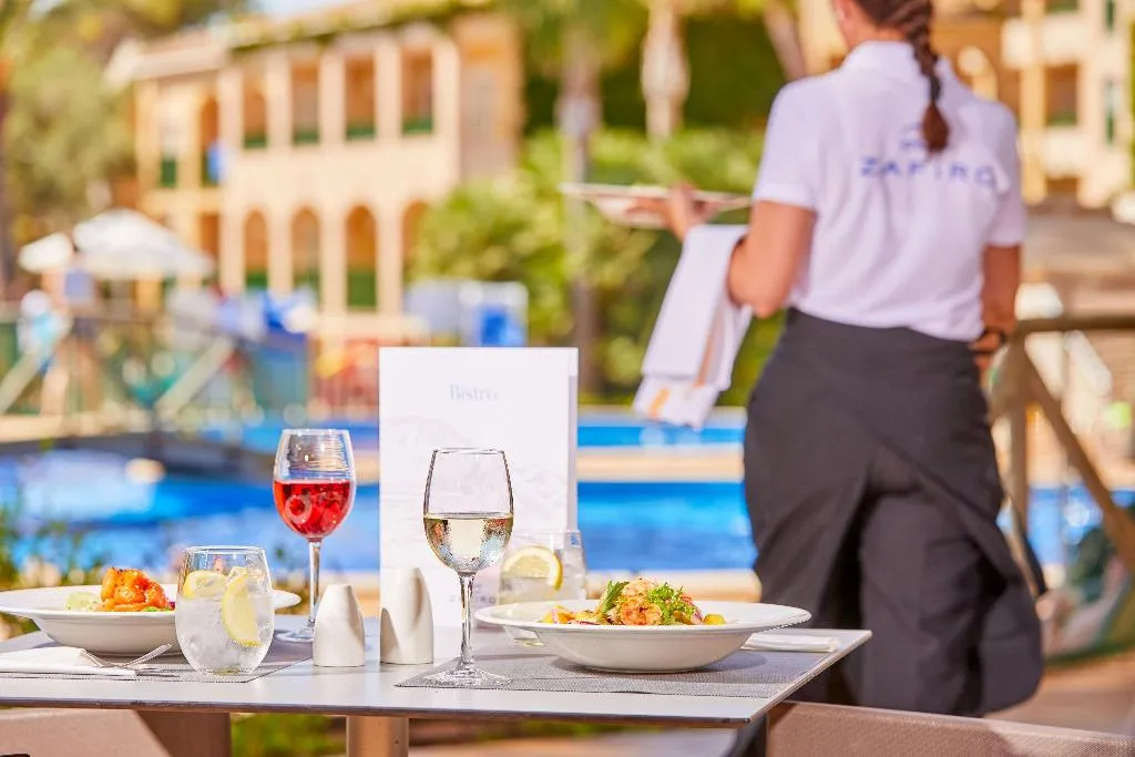 Restaurant, Zafiro Cala Mesquida, Majorca