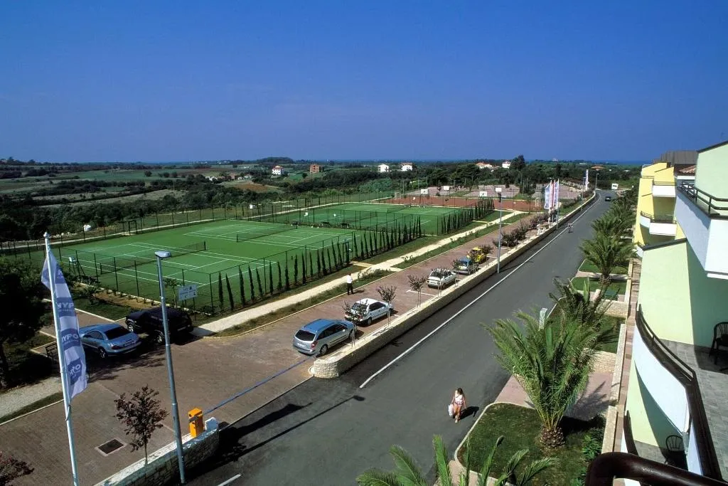 Sports and Entertainment, Skiper Rezidencija, Istria