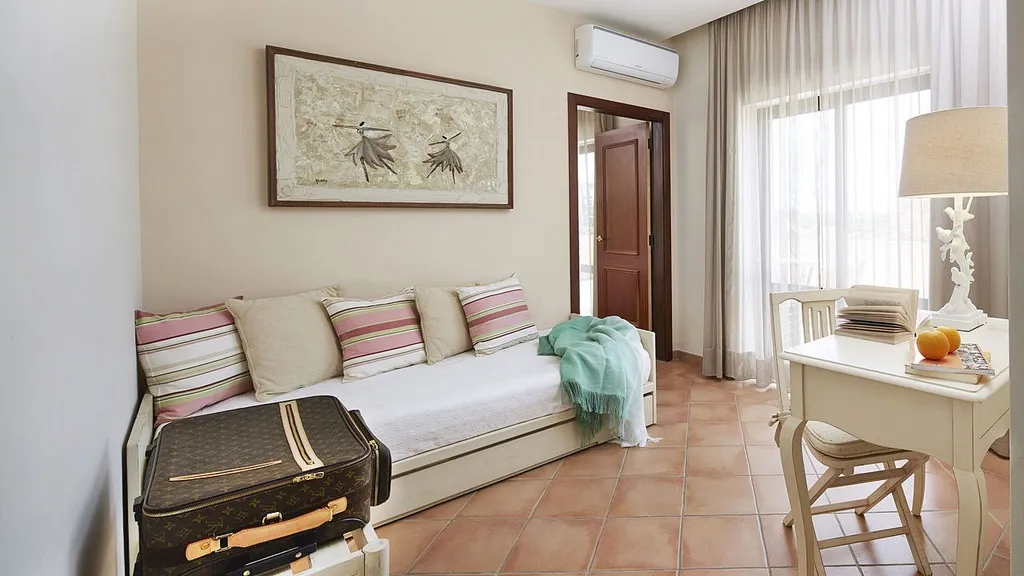 Room, Parque Das Laranjeiras, Algarve