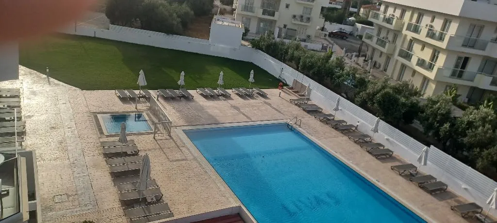 Pool, Livas Hotel Apartments, Cyprus