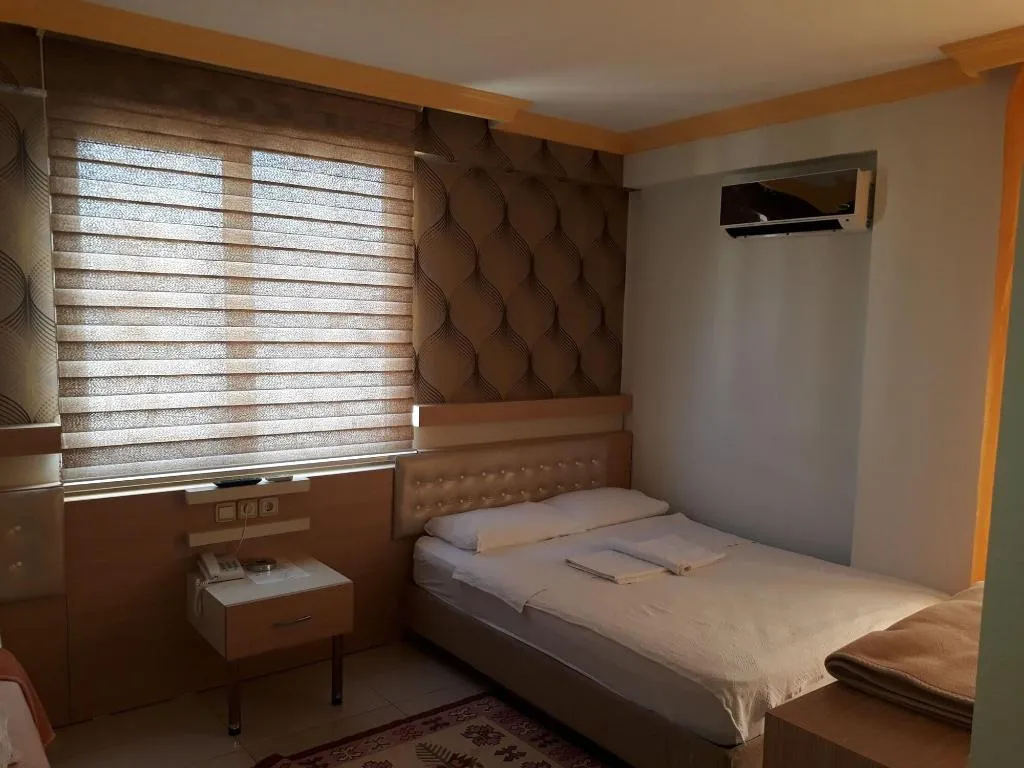 Room, Gunduz Otel, Antalya