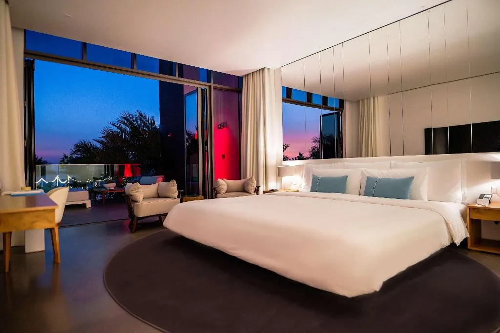 Room, Nikki Beach Resort & Spa Dubai, Dubai