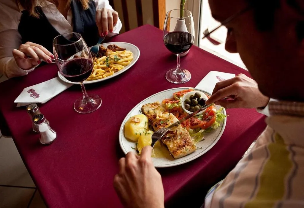 Restaurant, Hospedaria Frangaria, Algarve