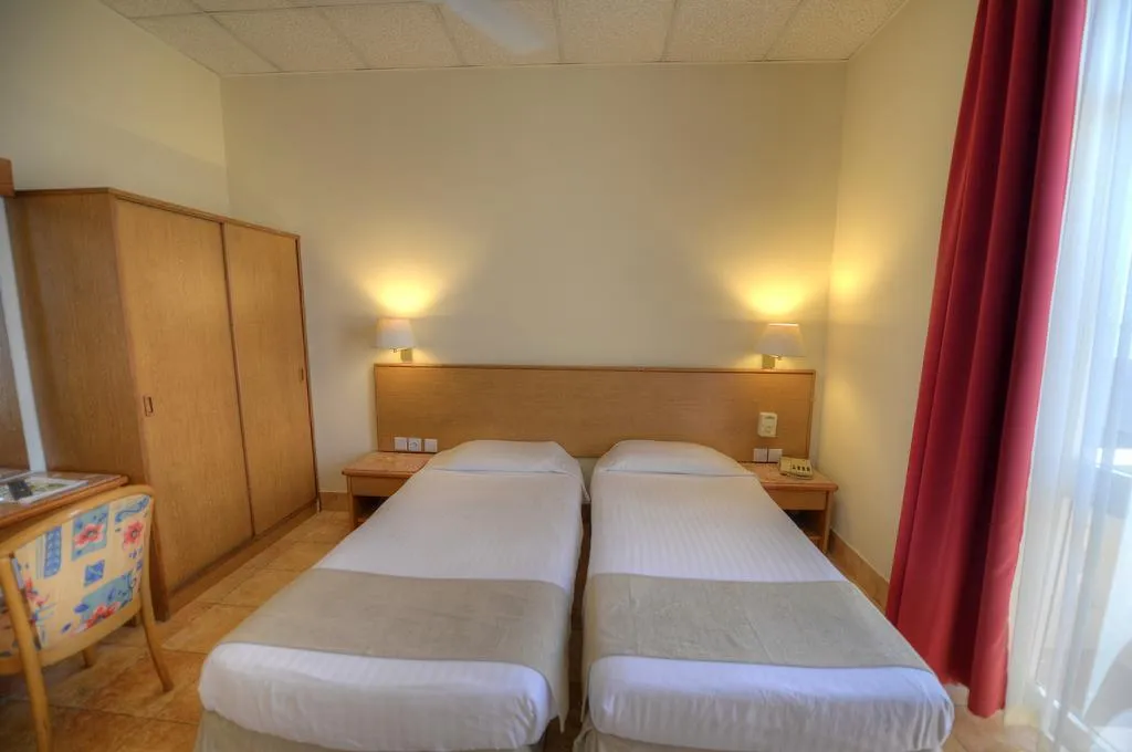 TRIPLE STANDARD Room, Allegro Hotel, Malta