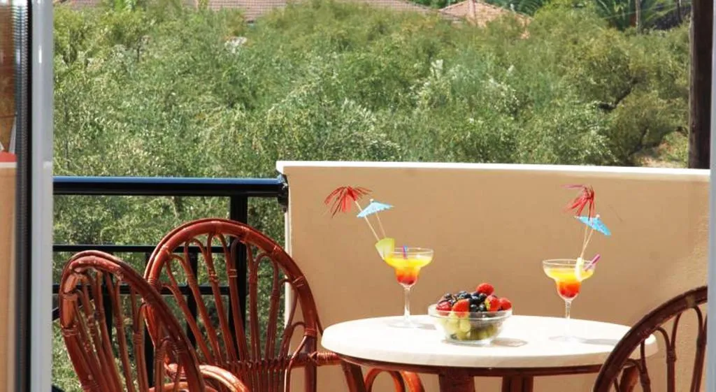 Terrace, Letsos, Zante