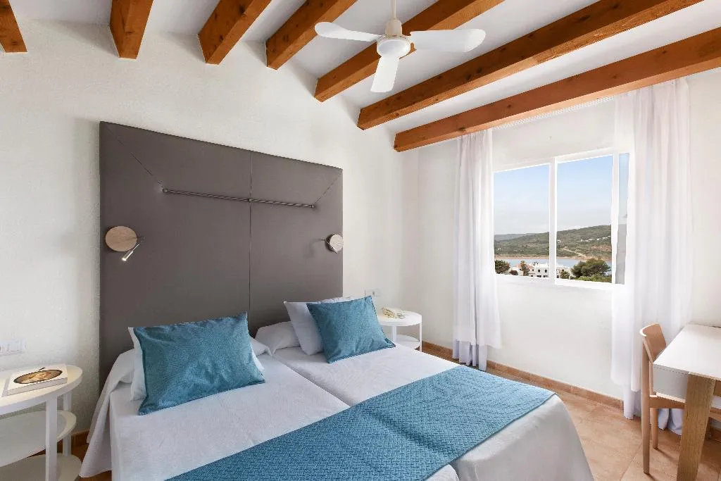 APARTMENT CAPACITY 1 Room, TRH Tirant Playa, Menorca
