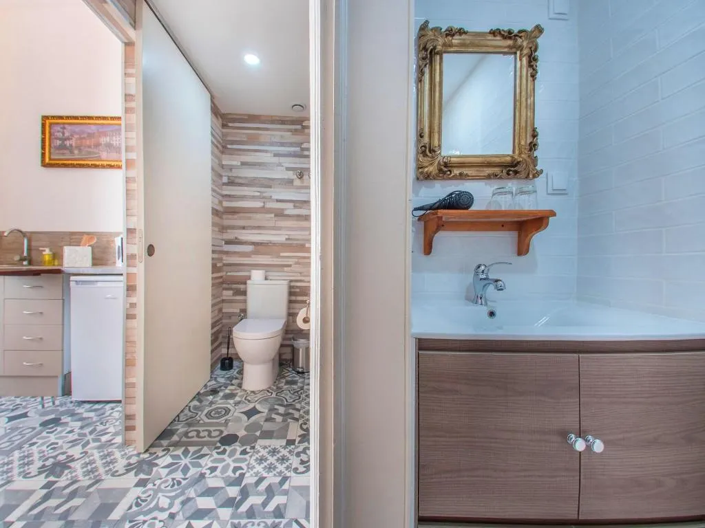 Room, Casinha Dos Sapateiros, Lisbon